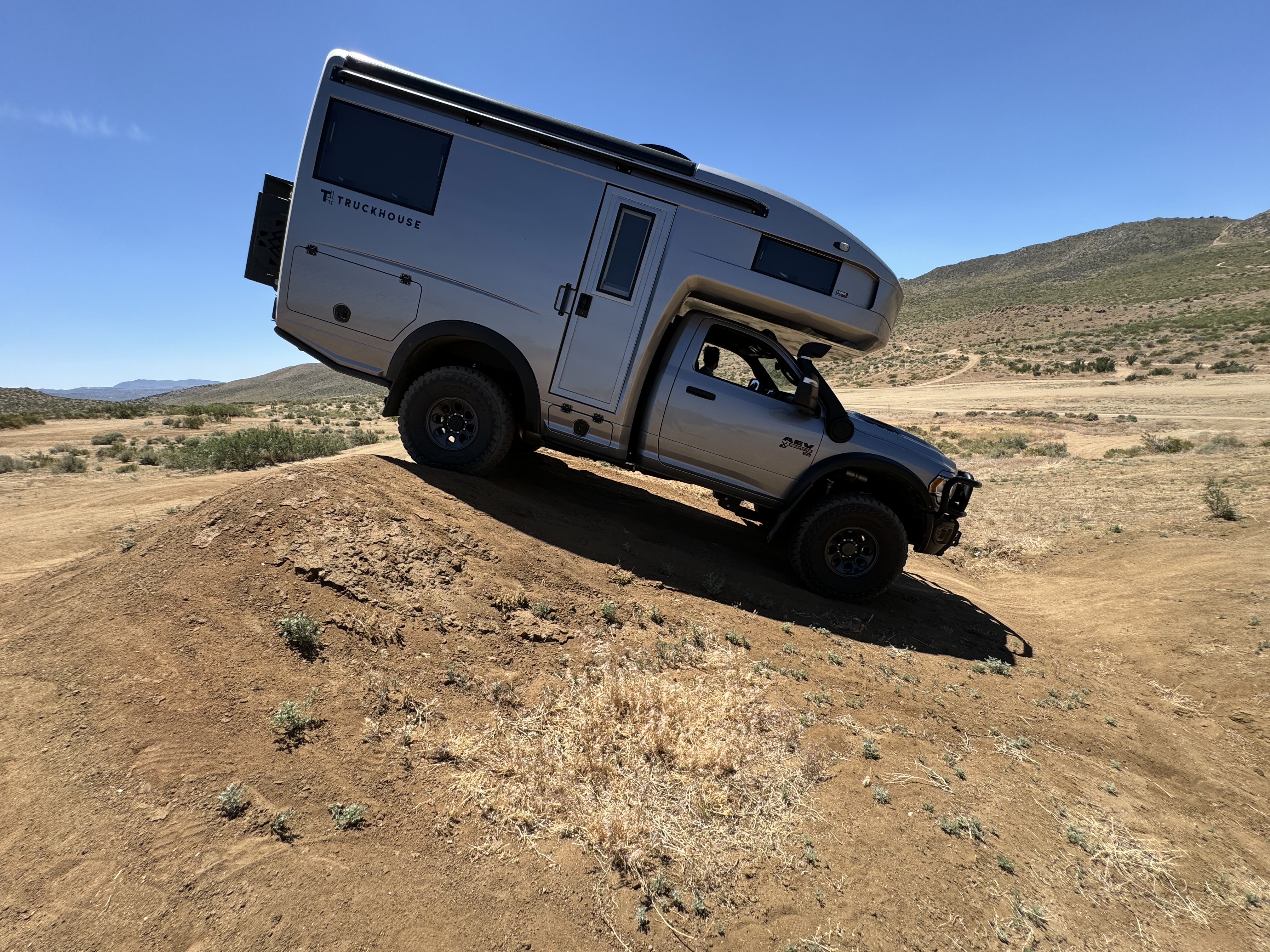 Custom Vehicle Platform — image 4